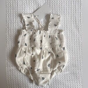 Oat Co - baby blueberry romper (6-12 Months)